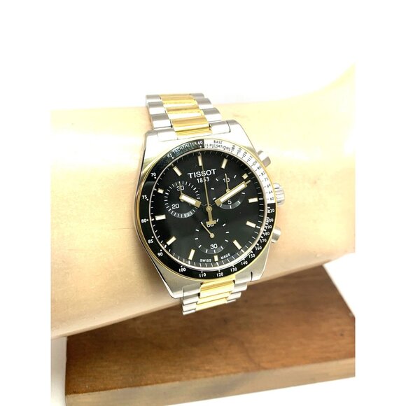 Tissot Men’s Watch Swiss Quartz Chronograph Black Dial Two Tone T1494172205100 - Picture 12 of 15